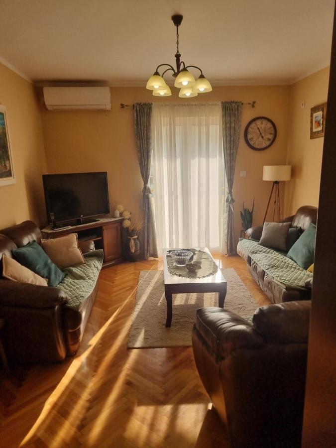 קוטור Apartman Nina מראה חיצוני תמונה